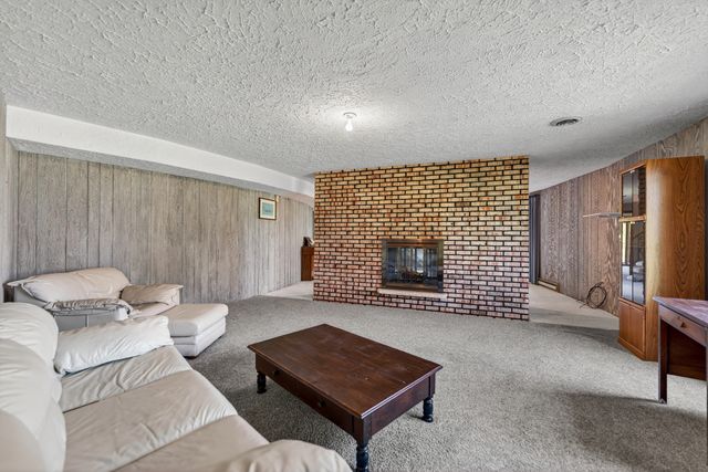 9737 Olas Lane, Rockford, IL 61114