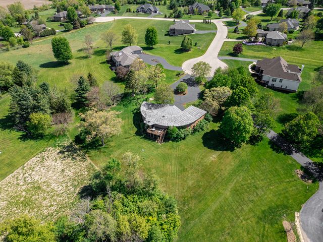 9737 Olas Lane, Rockford, IL 61114