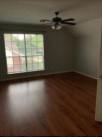 6810 Springcrest Drive, Sugar Land, TX 77479
