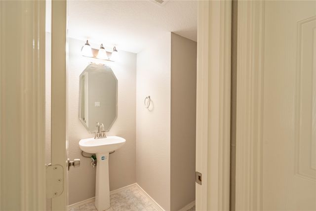 5857 Palomino Drive, Frisco, TX 75034