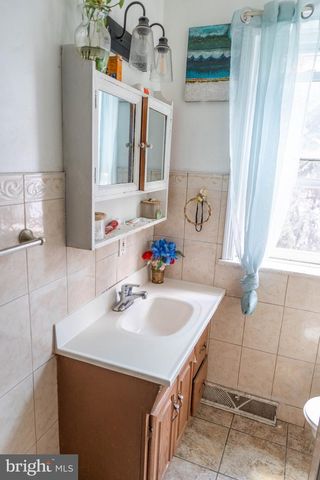 164 BARNT AVE, Trenton, NJ 08611