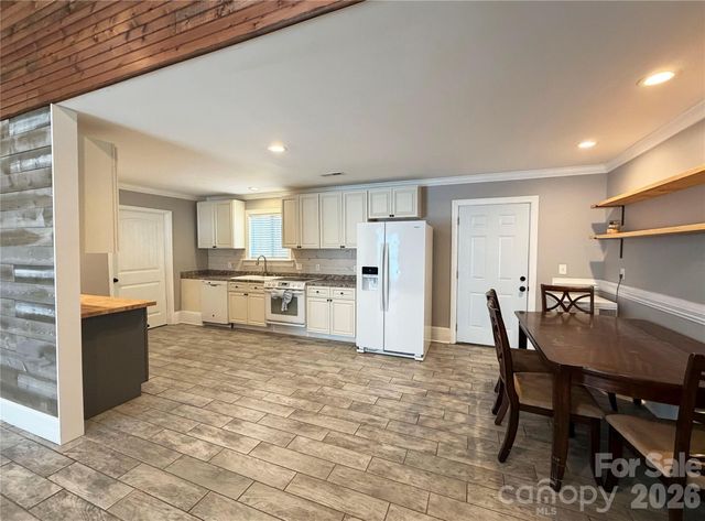 619 Hubbard Drive, Lancaster, SC 29720