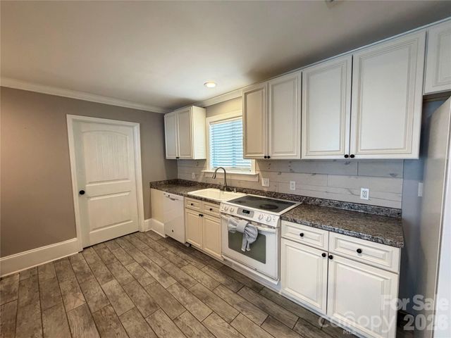 619 Hubbard Drive, Lancaster, SC 29720