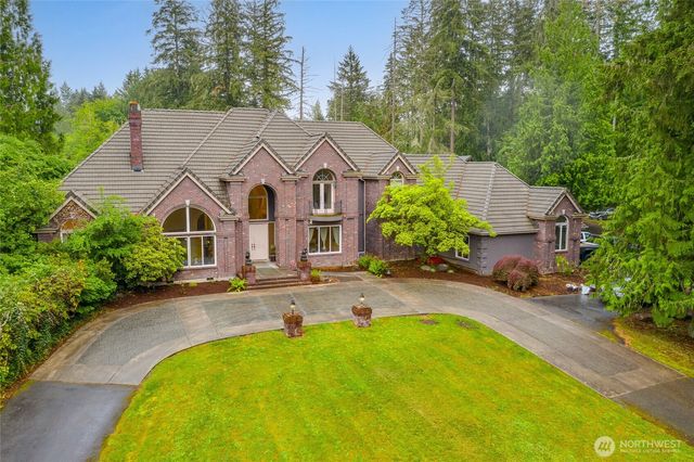 1018 254th Avenue NE, Redmond, WA 98074