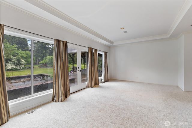 1018 254th Avenue NE, Redmond, WA 98074