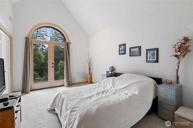 1018 254th Avenue NE, Redmond, WA 98074