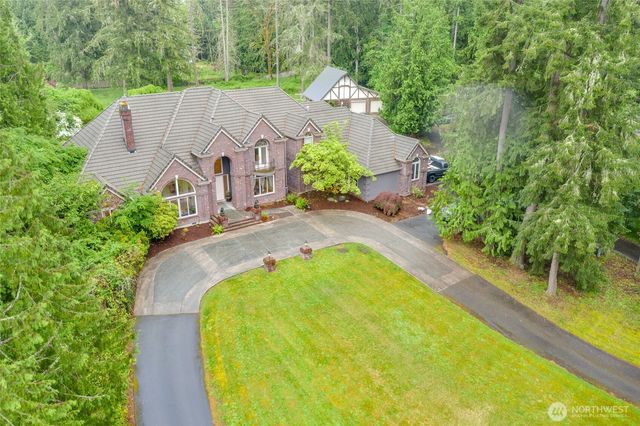 1018 254th Avenue NE, Redmond, WA 98074