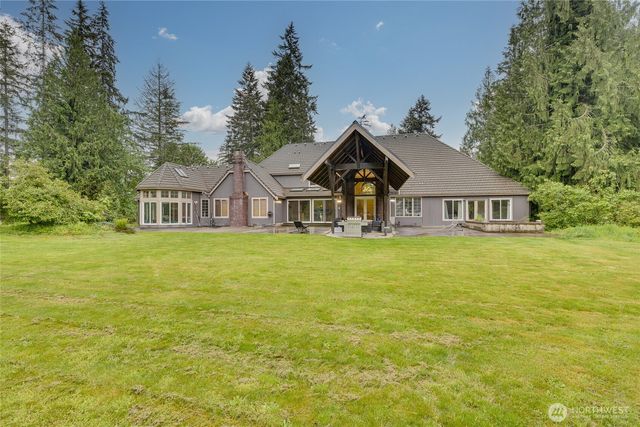 1018 254th Avenue NE, Redmond, WA 98074