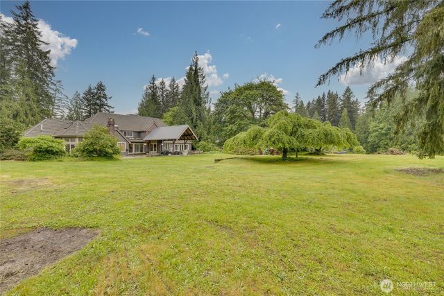 1018 254th Avenue NE, Redmond, WA 98074