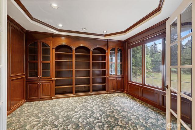 1018 254th Avenue NE, Redmond, WA 98074