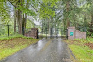 1018 254th Avenue NE, Redmond, WA 98074
