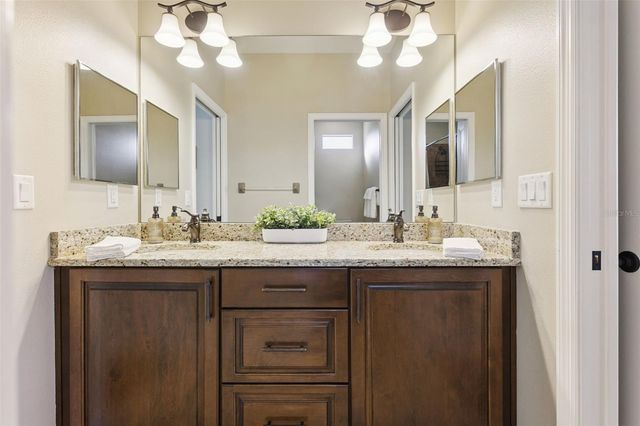 9807 ROYAL VISTA AVENUE, Clermont, FL 34711