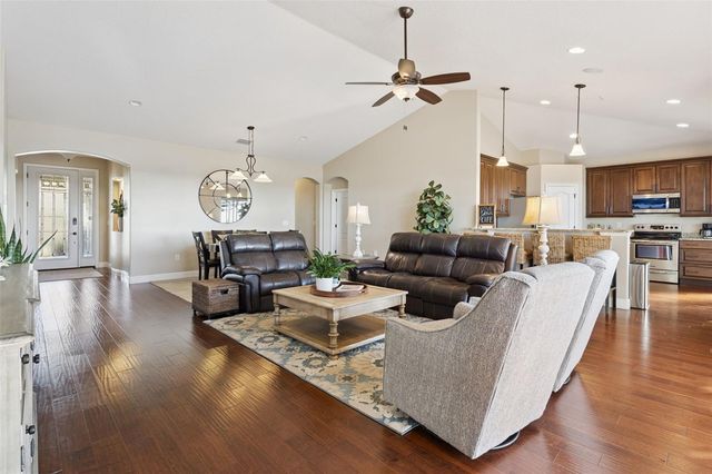 9807 ROYAL VISTA AVENUE, Clermont, FL 34711