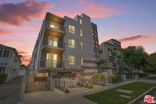 11042 La Maida Street 203, North Hollywood (los Angeles), CA 91601