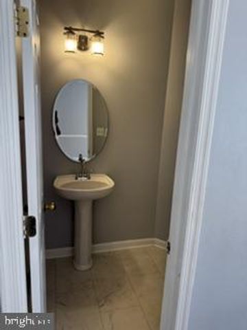 7566 GREY GOOSE WAY, Alexandria, VA 22306