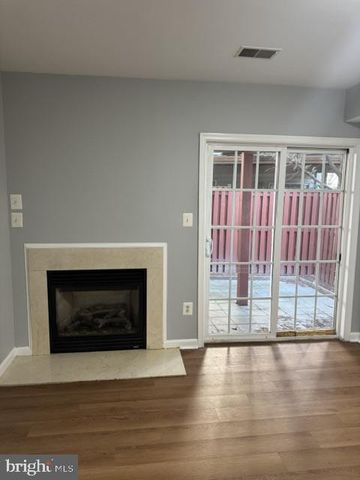 7566 GREY GOOSE WAY, Alexandria, VA 22306
