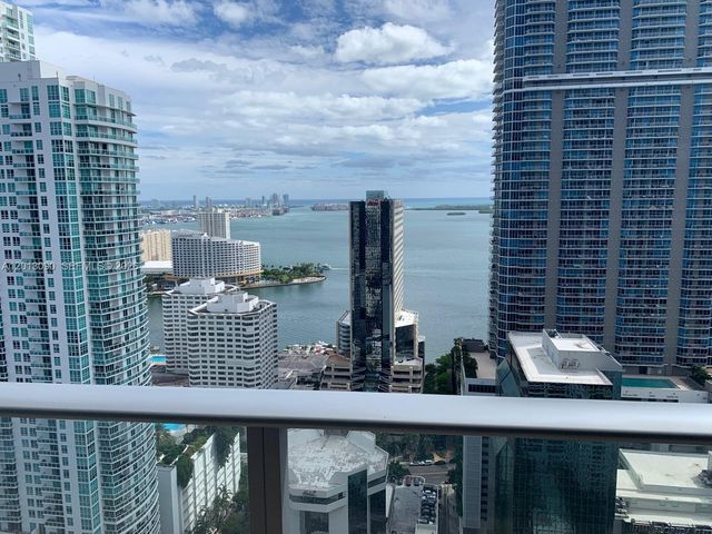 1010 Brickell Ave 3704, Miami, FL 33131