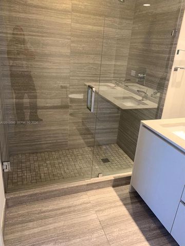 1010 Brickell Ave 3704, Miami, FL 33131