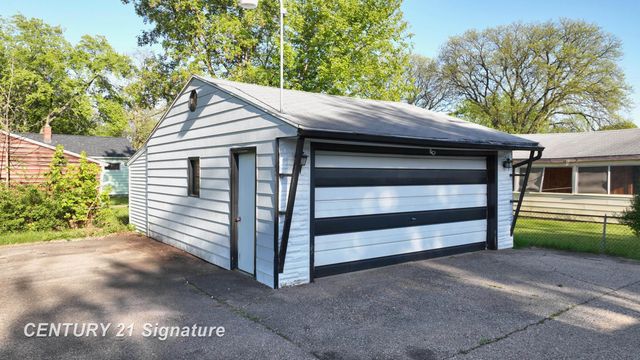 1847 Barks Street, Flint, MI 48503