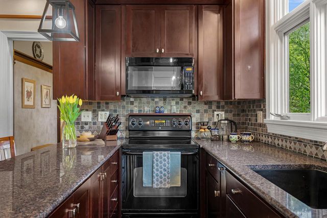1635 King STREET, La Crosse, WI 54601