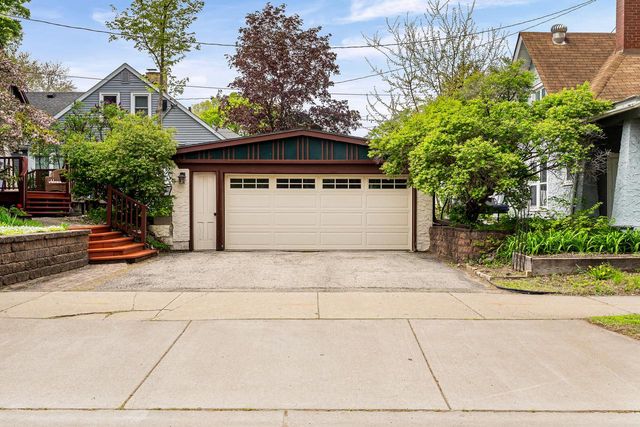 1635 King STREET, La Crosse, WI 54601