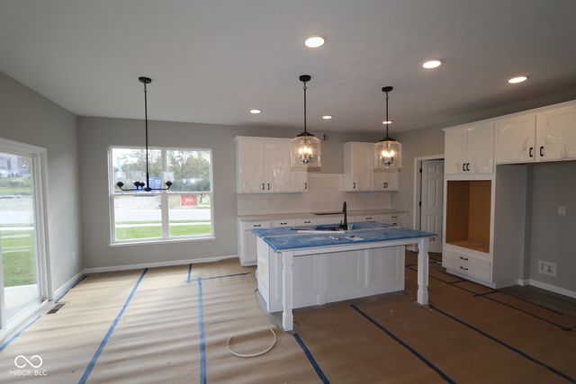 1139 Ridgevine Road, Greenwood, IN 46143