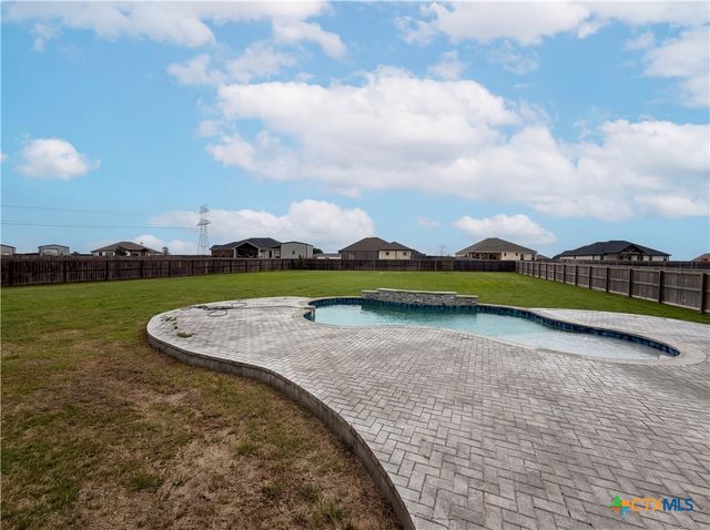 6112 Wye Oak Drive, Salado, TX 76571