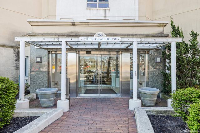 260 Beach 81st Street 2D, Rockaway Beach, NY 11693