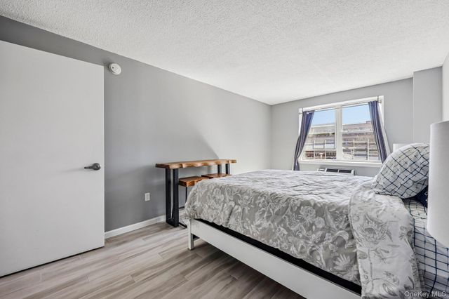 260 Beach 81st Street 2D, Rockaway Beach, NY 11693