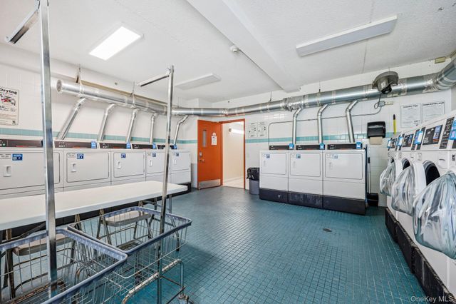 260 Beach 81st Street 2D, Rockaway Beach, NY 11693