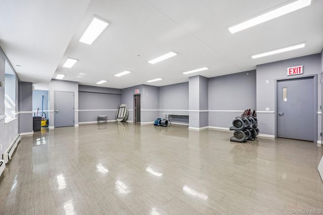 260 Beach 81st Street 2D, Rockaway Beach, NY 11693