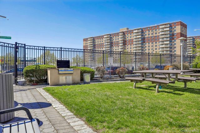 260 Beach 81st Street 2D, Rockaway Beach, NY 11693