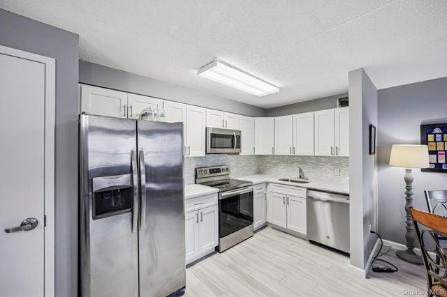 260 Beach 81st Street 2D, Rockaway Beach, NY 11693