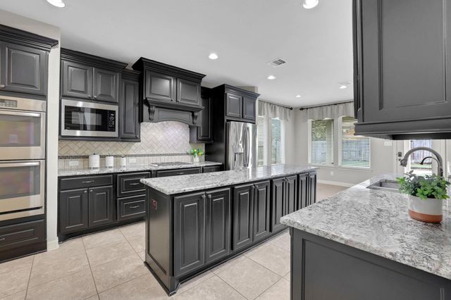 27418 Windcrest Key Lane, Fulshear, TX 77441