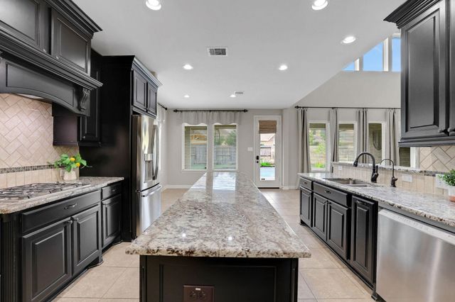 27418 Windcrest Key Lane, Fulshear, TX 77441