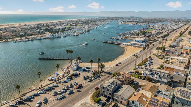 293 Hollywood Boulevard, Oxnard, CA 93035