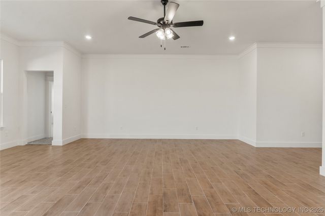 2804 E Northampton Street, Broken Arrow, OK 74014