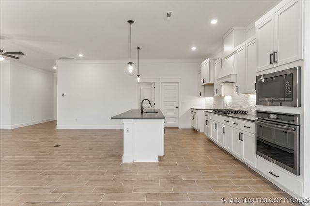 2804 E Northampton Street, Broken Arrow, OK 74014