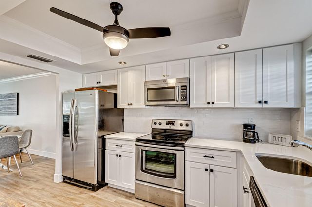 1190 Sugar Sands Boulevard 415 1st Floor, Singer Island, FL 33404