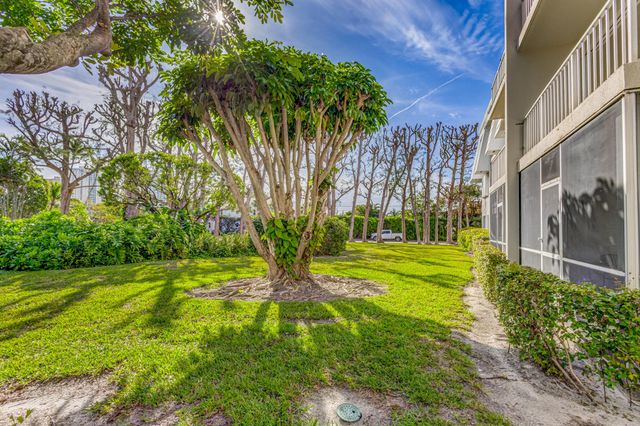 1190 Sugar Sands Boulevard 415 1st Floor, Singer Island, FL 33404