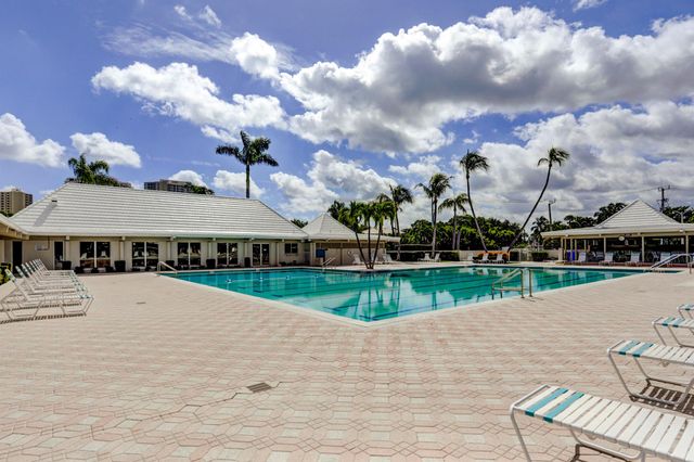 1190 Sugar Sands Boulevard 415 1st Floor, Singer Island, FL 33404