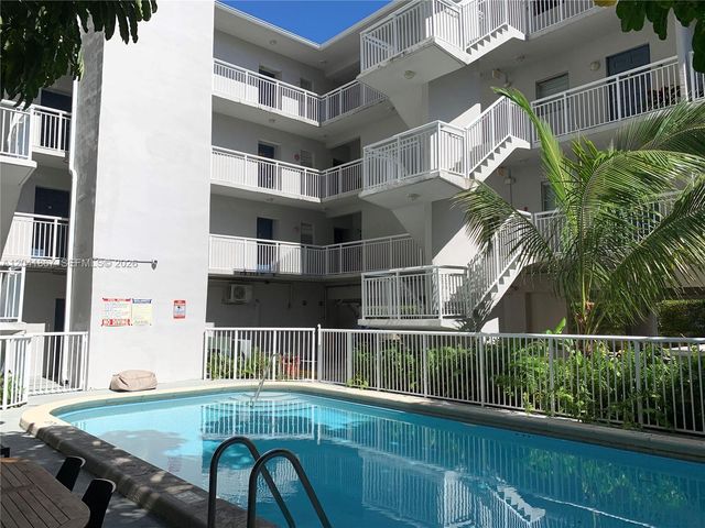 130 Mendoza Avenue 33, Coral Gables, FL 33134