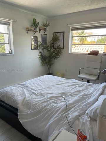 130 Mendoza Avenue 33, Coral Gables, FL 33134
