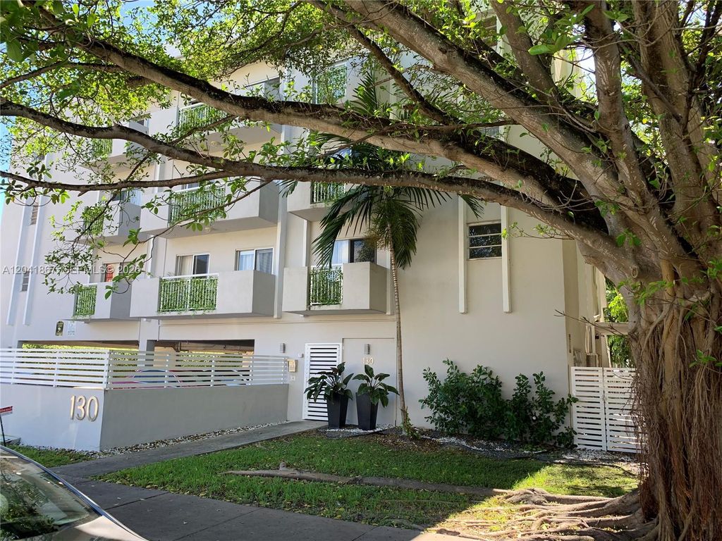 130 Mendoza Avenue 33, Coral Gables, FL 33134