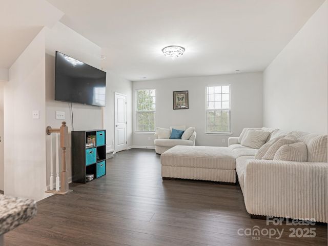 1409 May Apple Drive, Matthews, NC 28104