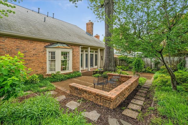 4640 PEPPERTREE LN, Memphis, TN 38117