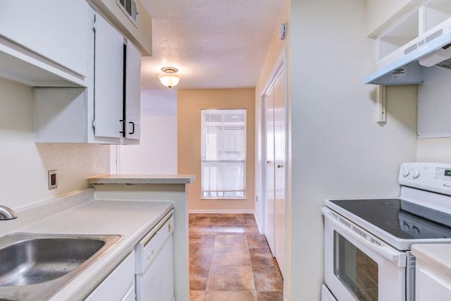 1500 Bay Area Boulevard 259, Houston, TX 77058
