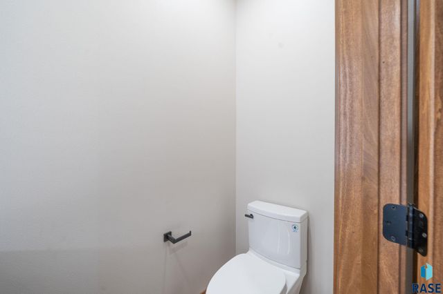 5419 W Vision Cir Circle, Sioux Falls, SD 57107