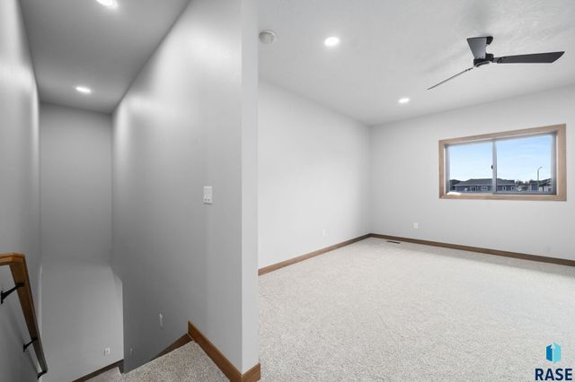 5419 W Vision Cir Circle, Sioux Falls, SD 57107