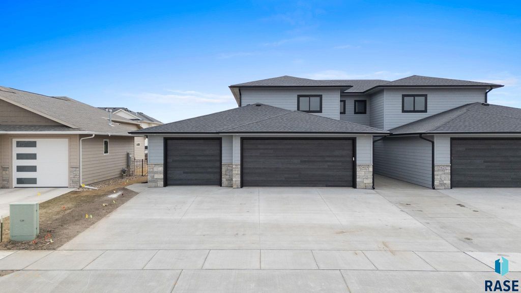 5419 W Vision Cir Circle, Sioux Falls, SD 57107